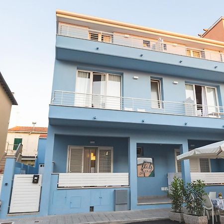 Via Siena 4 - Suites & Rooms Marina di Cecina Eksteriør bilde
