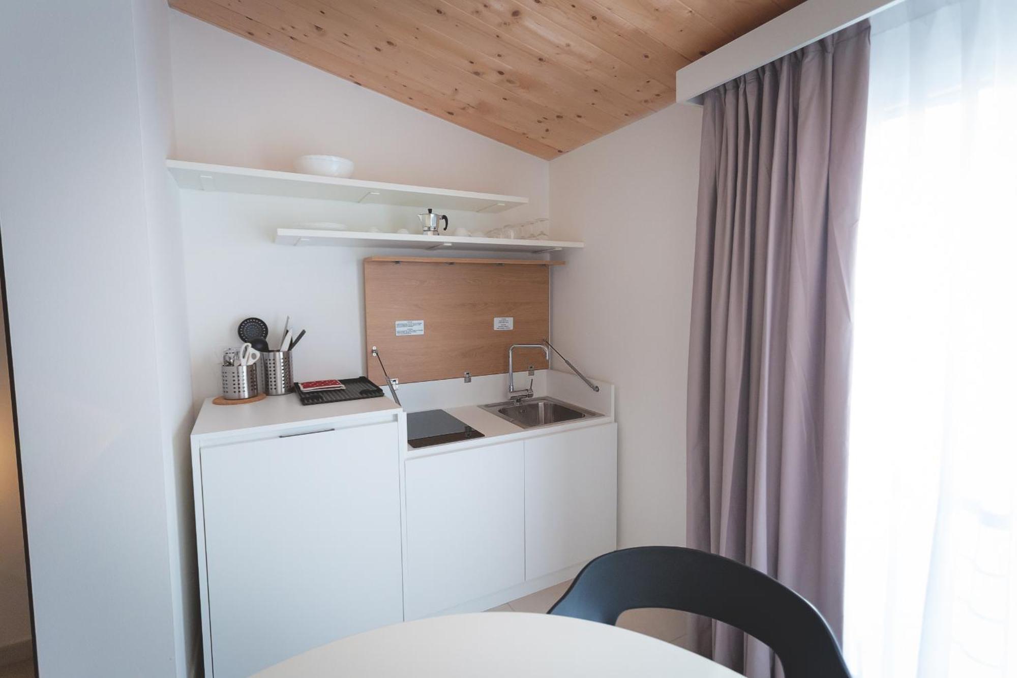 Via Siena 4 - Suites & Rooms Marina di Cecina Eksteriør bilde