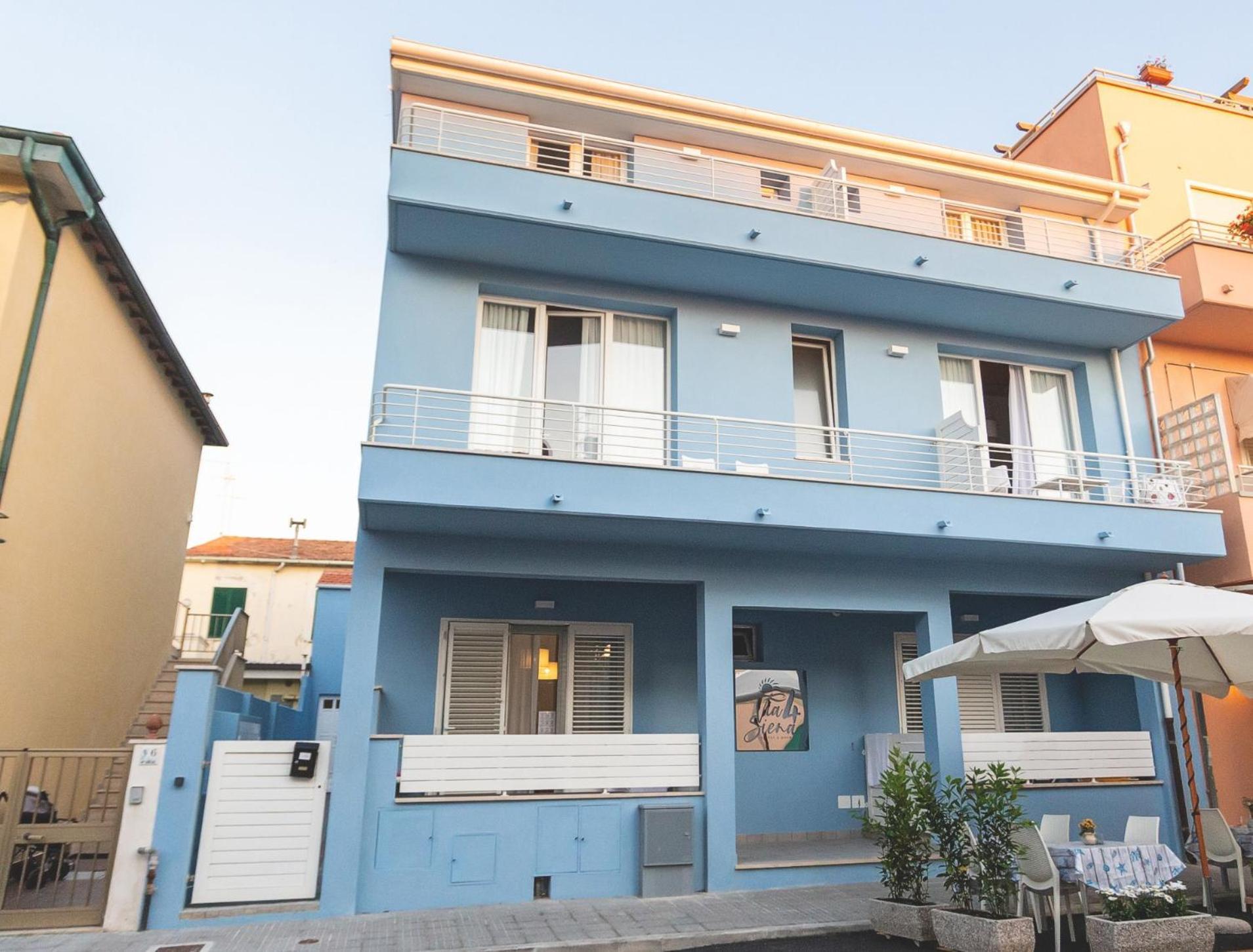 Via Siena 4 - Suites & Rooms Marina di Cecina Eksteriør bilde